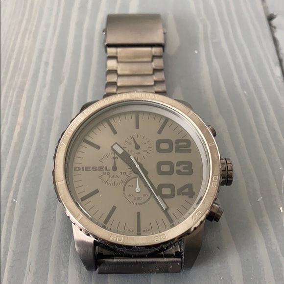Vintage Diesel silver watch, excellent condition. - Picture 3 of 8